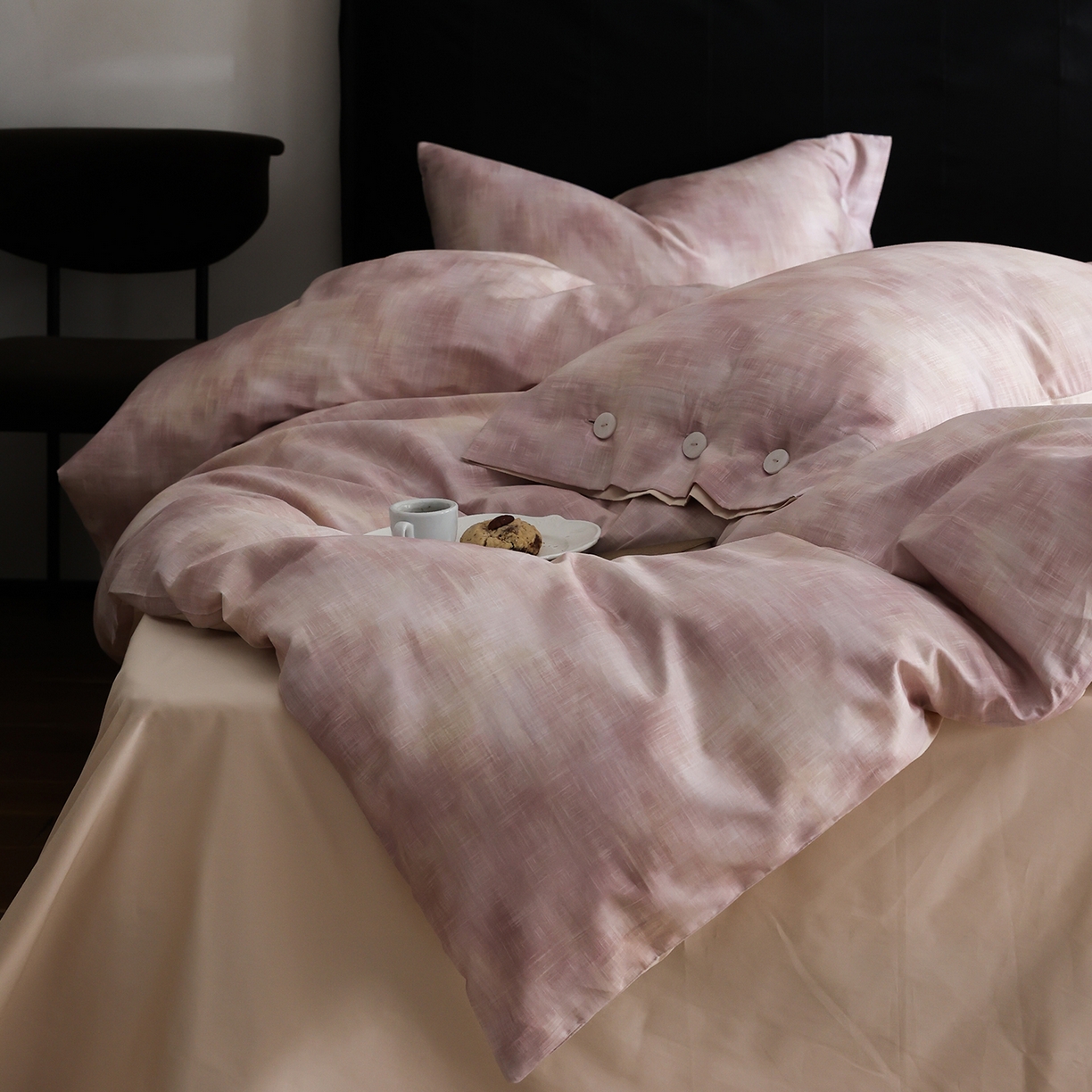 91家纺网 家纺一手货源 找家纺 ONE TWO ONE 121 【会员-20】 【控价商品】【提供买家秀】  2026新款专版数码印花100s长绒棉全棉床上用品四件套 墨染江南-粉