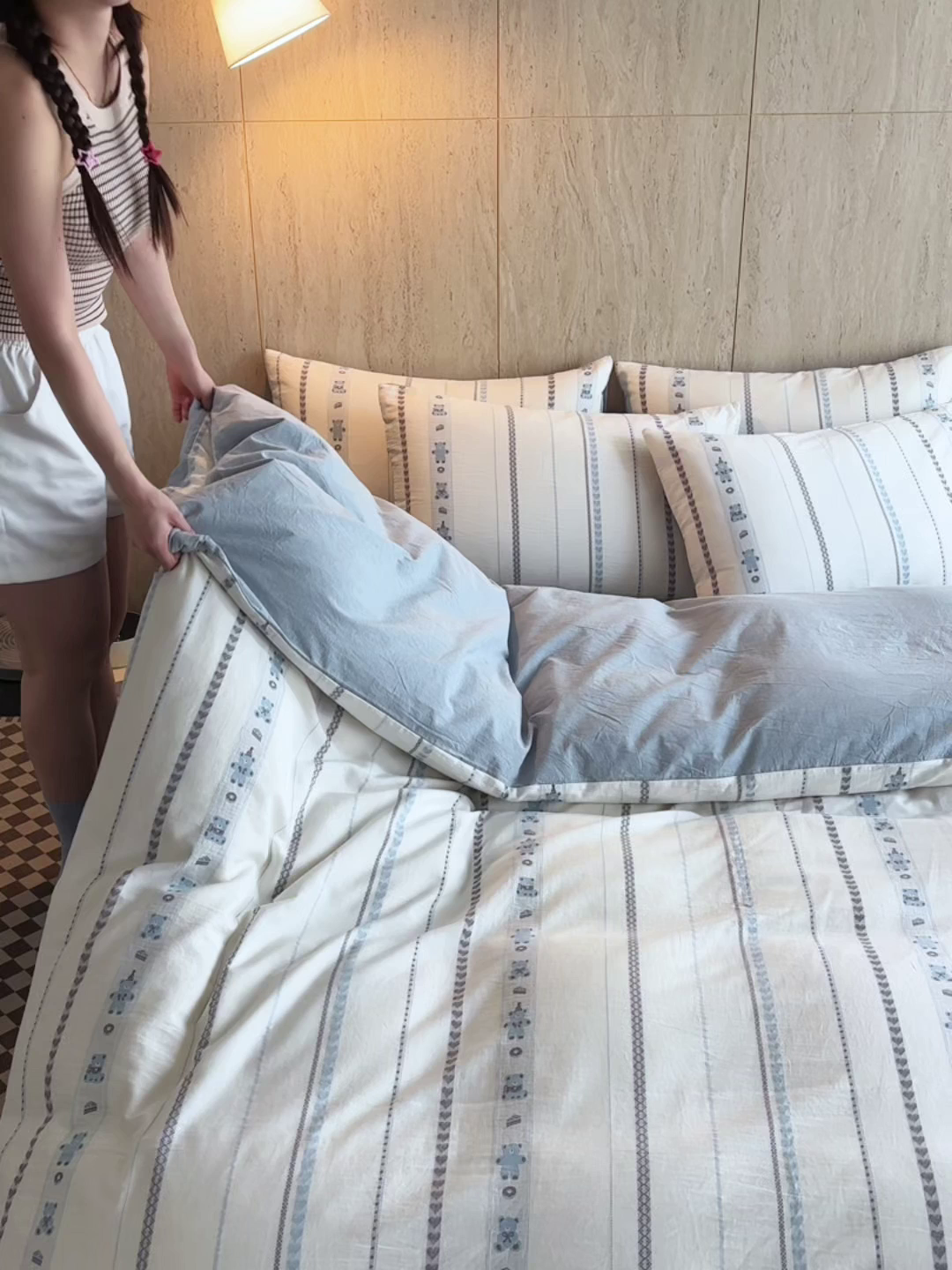 91家纺网 家纺一手货源 找家纺 如一 2026新款全棉纯棉水洗棉卡通色织大提花四件套 甜点熊-蓝灰