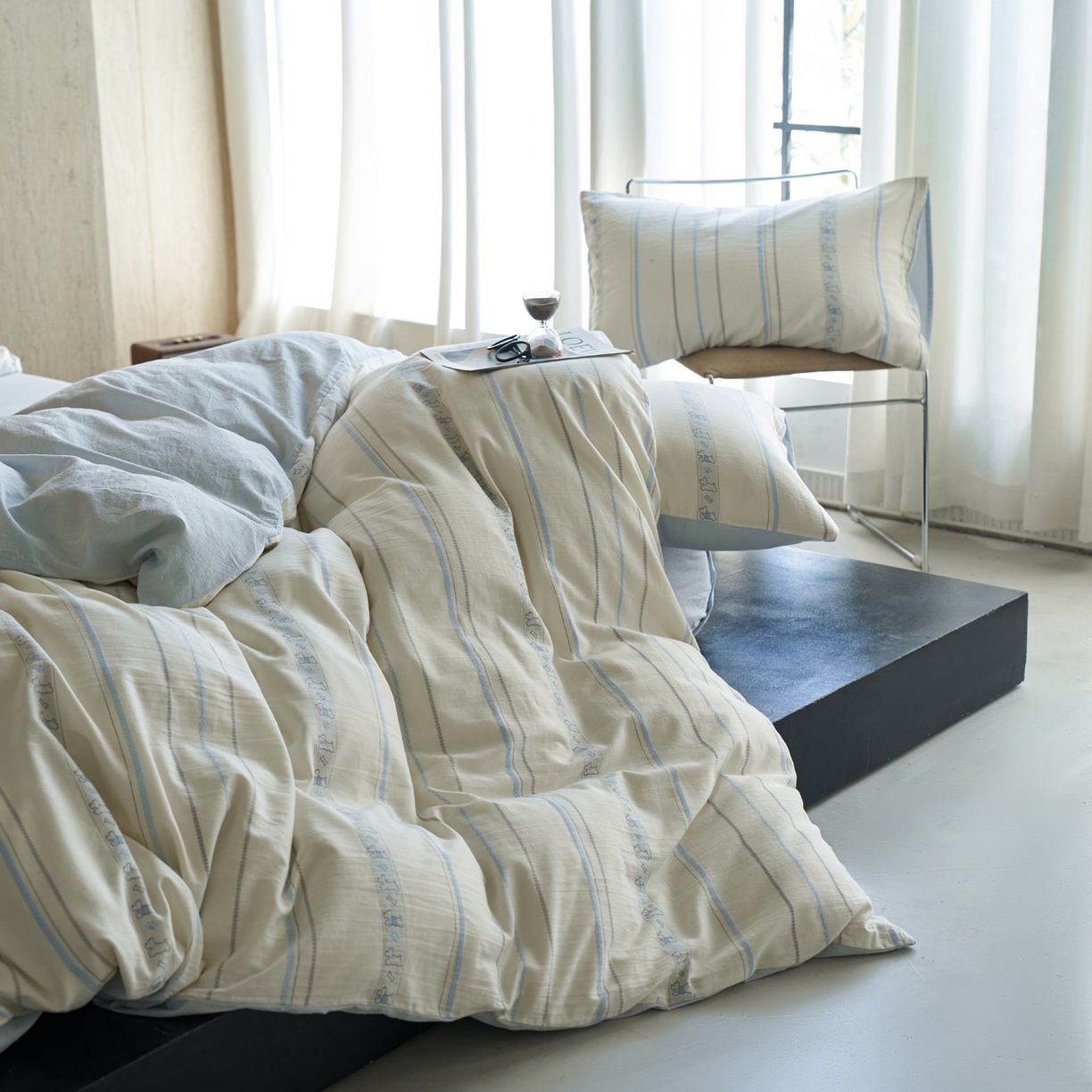 91家纺网 家纺一手货源 找家纺 如一 2026新款全棉纯棉水洗棉卡通色织大提花四件套 雪纳瑞-蓝灰