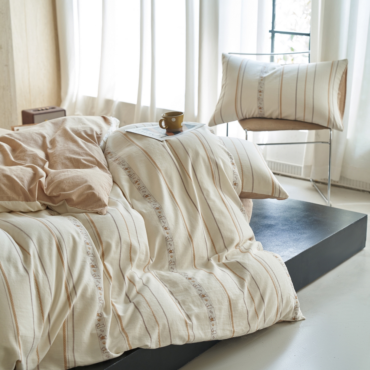 91家纺网 家纺一手货源 找家纺 如一 2026新款全棉纯棉水洗棉卡通色织大提花四件套 雪纳瑞-杏咖