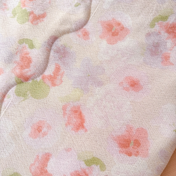 91家纺网 家纺一手货源 找家纺 梵希雅 2026新款A类木棉皱皱纱夏被 蜜桃花田