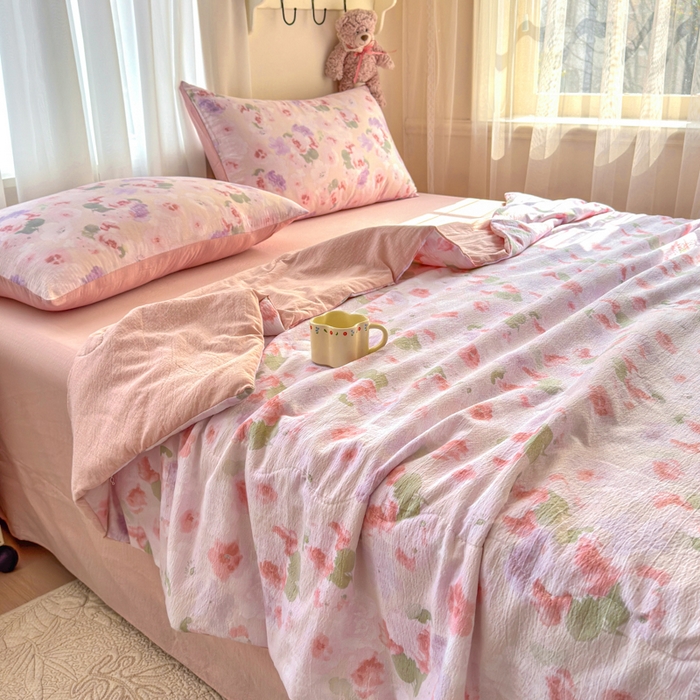 91家纺网 家纺一手货源 找家纺 梵希雅 2026新款A类木棉皱皱纱夏被 蜜桃花田