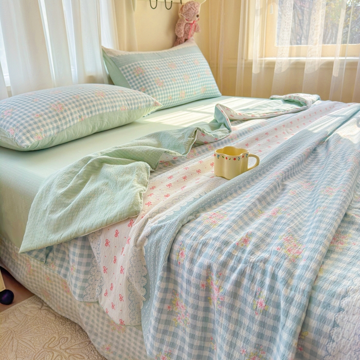 91家纺网 家纺一手货源 找家纺 梵希雅 2026新款A类木棉皱皱纱夏被 青格花信