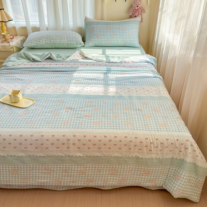 91家纺网 家纺一手货源 找家纺 梵希雅 2026新款A类木棉皱皱纱夏被 青格花信