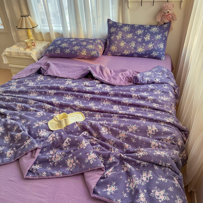 91家纺网 家纺一手货源 找家纺 梵希雅 2026新款A类木棉皱皱纱夏被 紫雾花野