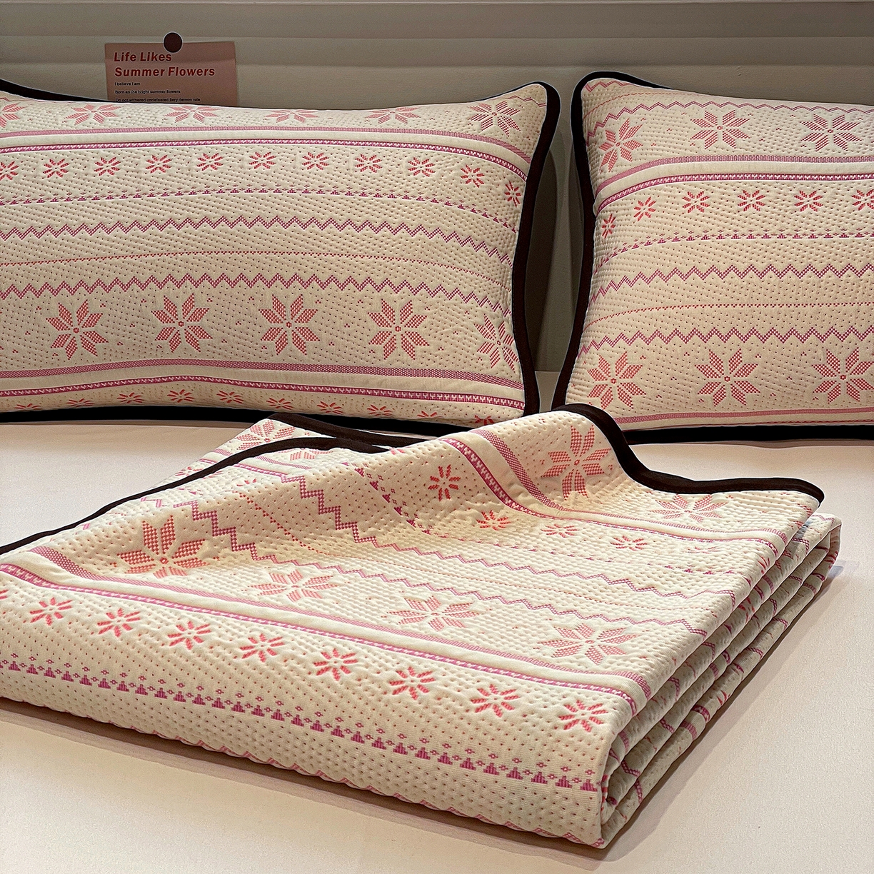 91家纺网 家纺一手货源 找家纺 山茶家居-原创设计（原山茶家纺） 2026新款A类pe提花华夫格凉感席凉席席子-费尔岛系列 费尔岛-粉