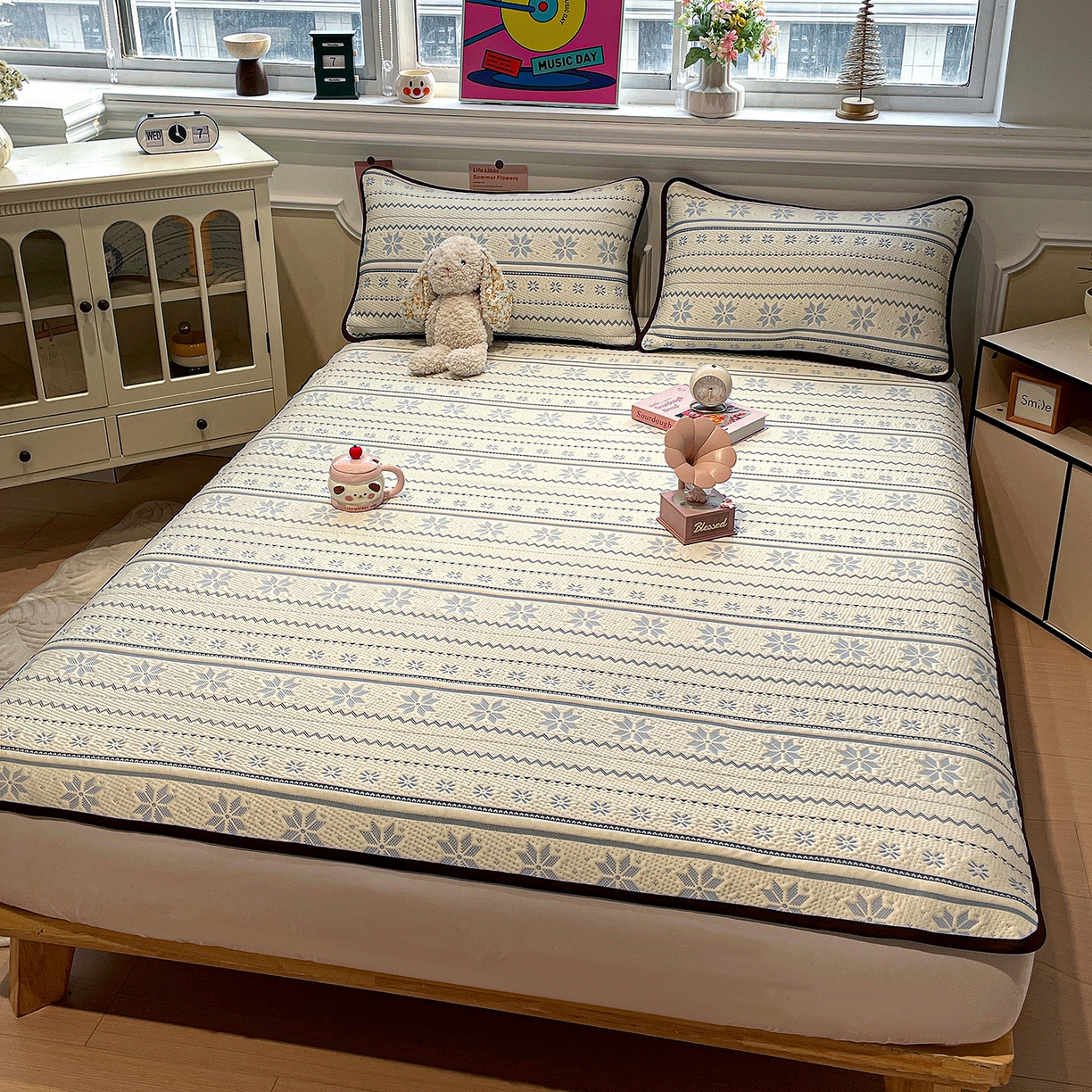 91家纺网 家纺一手货源 找家纺 山茶家居-原创设计（原山茶家纺） 2026新款A类pe提花华夫格凉感席凉席席子-费尔岛系列 费尔岛-蓝