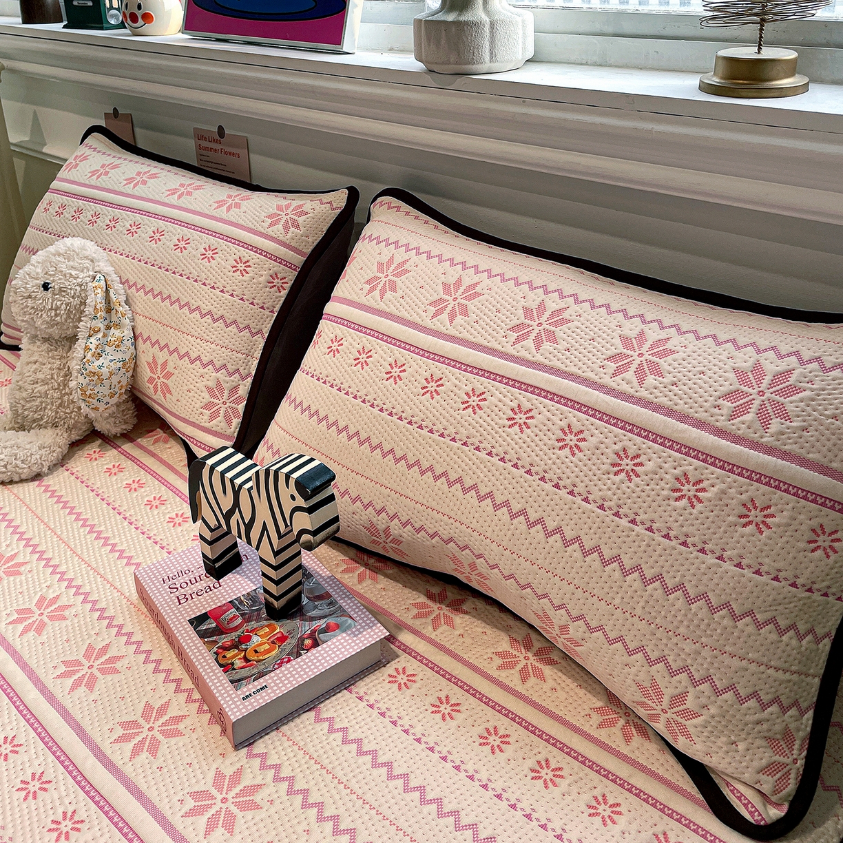 91家纺网 家纺一手货源 找家纺 山茶家居-原创设计（原山茶家纺） 2026新款A类pe提花华夫格凉感席凉席席子-费尔岛系列 费尔岛-粉