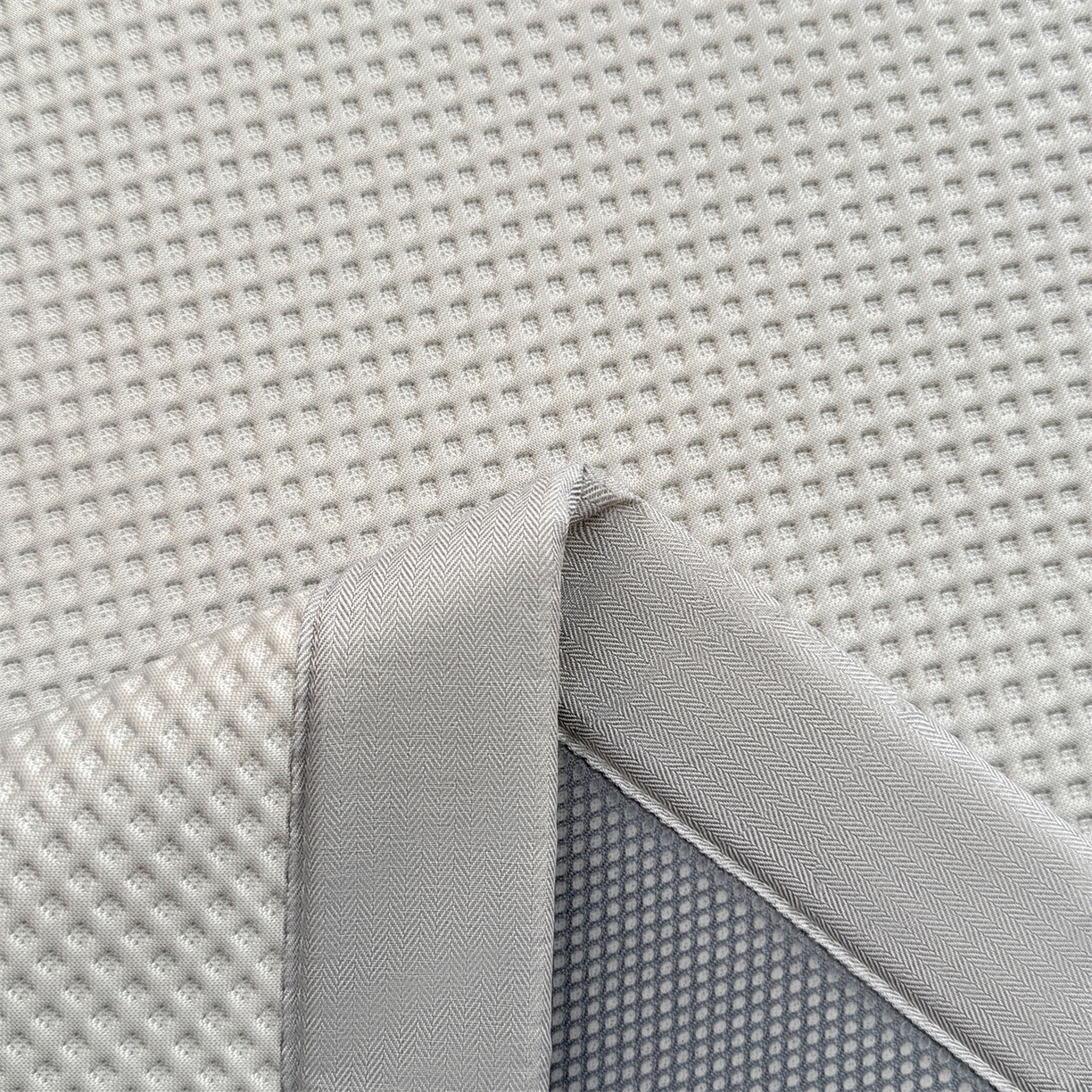 91家纺网 家纺一手货源 找家纺 布凡家居 2026新款高端A类PE高分子冰丝凉席卡通贴布凉席冰豆豆软凉席 旺旺伙伴-灰