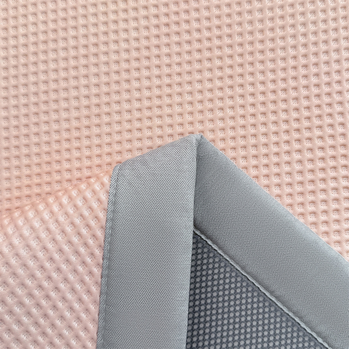 91家纺网 家纺一手货源 找家纺 布凡家居 2026新款高端A类PE高分子冰丝凉席卡通贴布凉席冰豆豆软凉席 宠物玩偶-粉