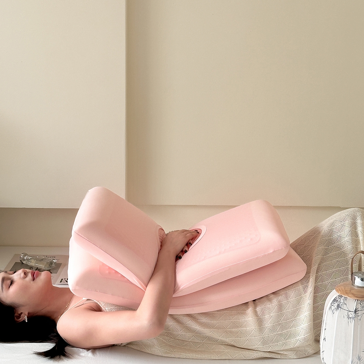 91家纺网 家纺一手货源 找家纺 （总）伟邦枕芯 2026新款锦氨凝胶记忆枕-马到成功