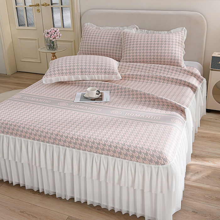 91家纺网 家纺一手货源 找家纺 （总）德比尔斯  2026新款A类凉感凉豆豆床裙款凉席-千鸟格