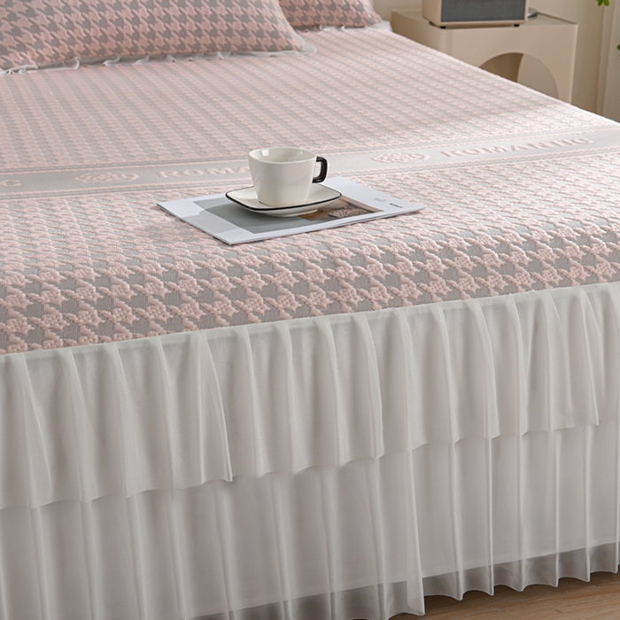 91家纺网 家纺一手货源 找家纺 （总）德比尔斯  2026新款A类凉感凉豆豆床裙款凉席-千鸟格