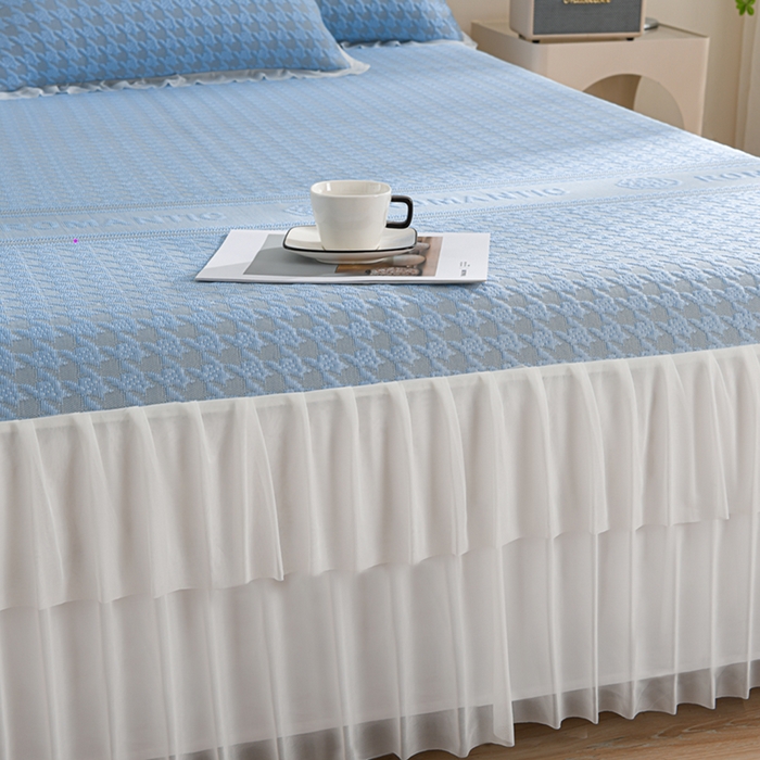 91家纺网 家纺一手货源 找家纺 德比尔斯  2026新款A类凉感凉豆豆床裙款凉席-千鸟格 千鸟格蓝