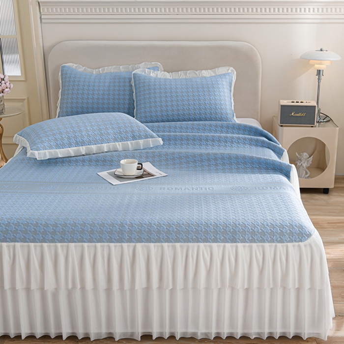 91家纺网 家纺一手货源 找家纺 德比尔斯  2026新款A类凉感凉豆豆床裙款凉席-千鸟格 千鸟格蓝