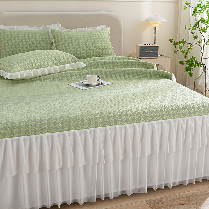 91家纺网 家纺一手货源 找家纺 德比尔斯  2026新款A类凉感凉豆豆床裙款凉席-千鸟格 千鸟格绿