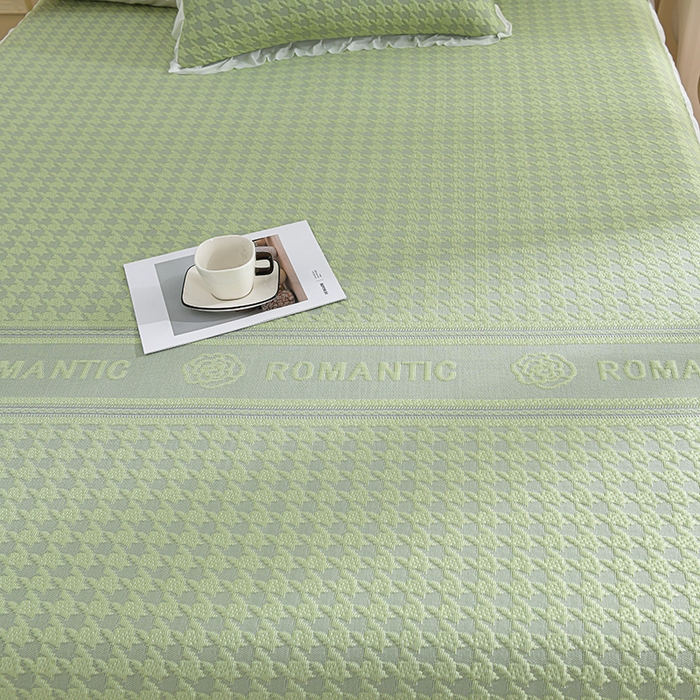 91家纺网 家纺一手货源 找家纺 德比尔斯  2026新款A类凉感凉豆豆床裙款凉席-千鸟格 千鸟格绿