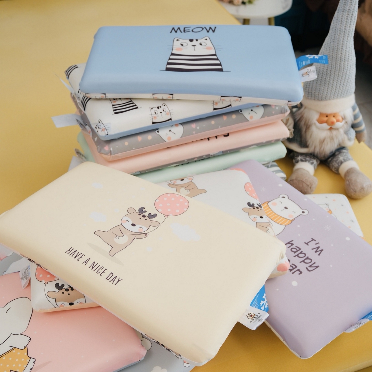 91家纺网 家纺一手货源 找家纺 她喜爱枕芯 2026新款宠爱乐园凉感儿童AB版记忆枕 舞蹈鹿