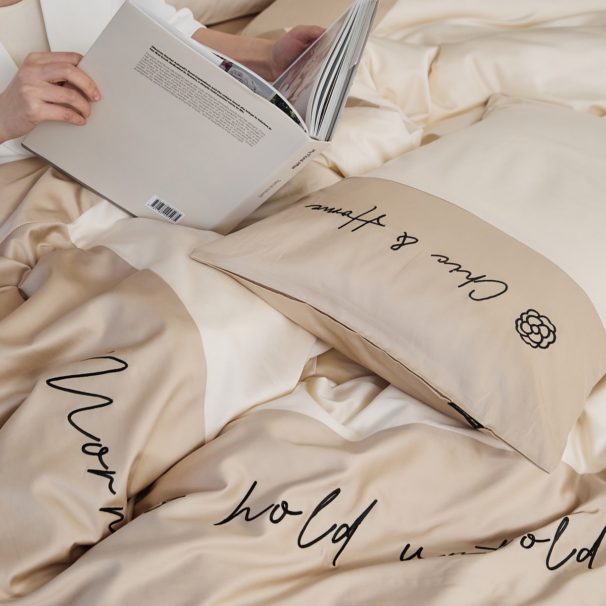 91家纺网 家纺一手货源 找家纺 EH家居 2026新款春夏新款天丝棉四件套江南系列 江南-流花白