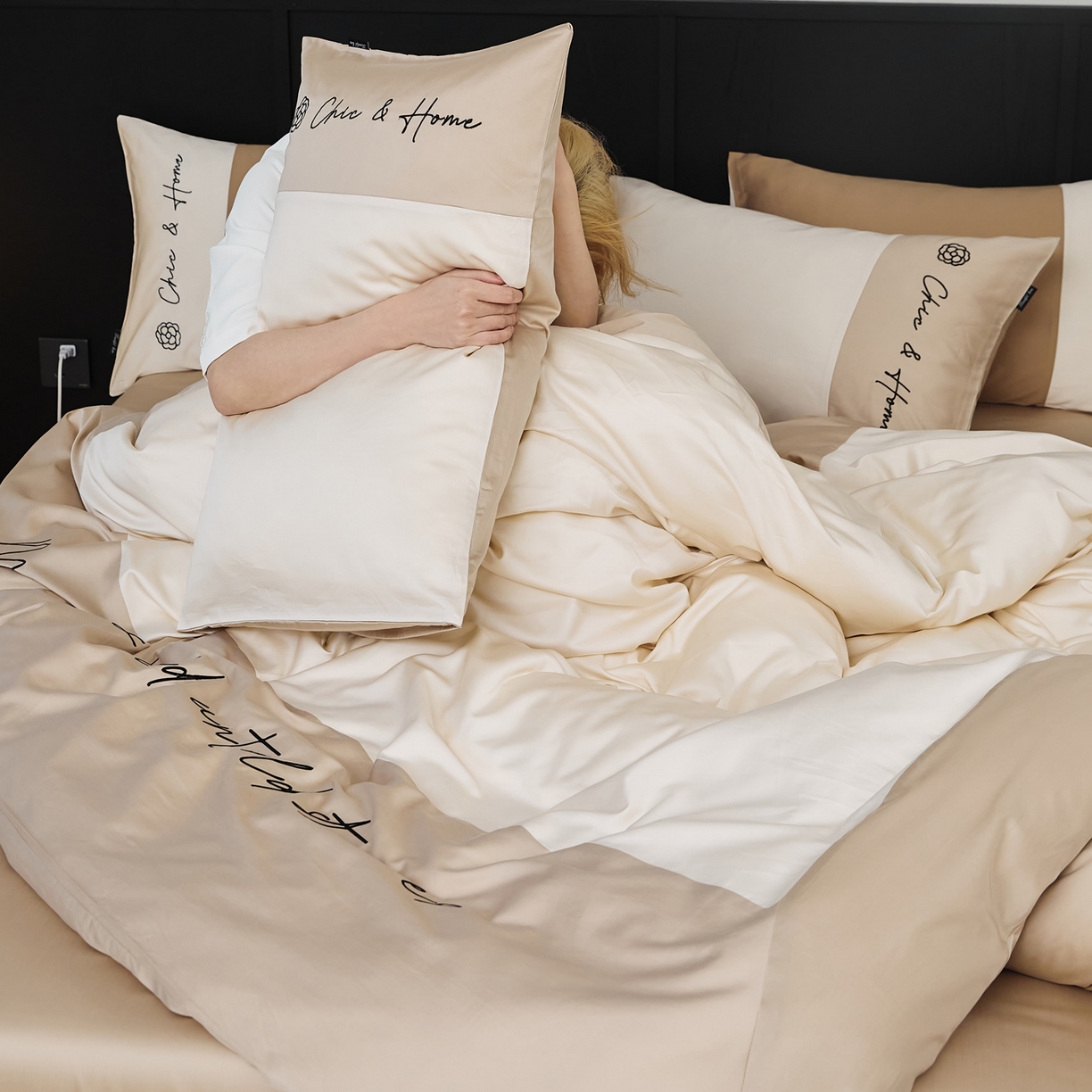 91家纺网 家纺一手货源 找家纺 EH家居 2026新款春夏新款天丝棉四件套江南系列 江南-流花白