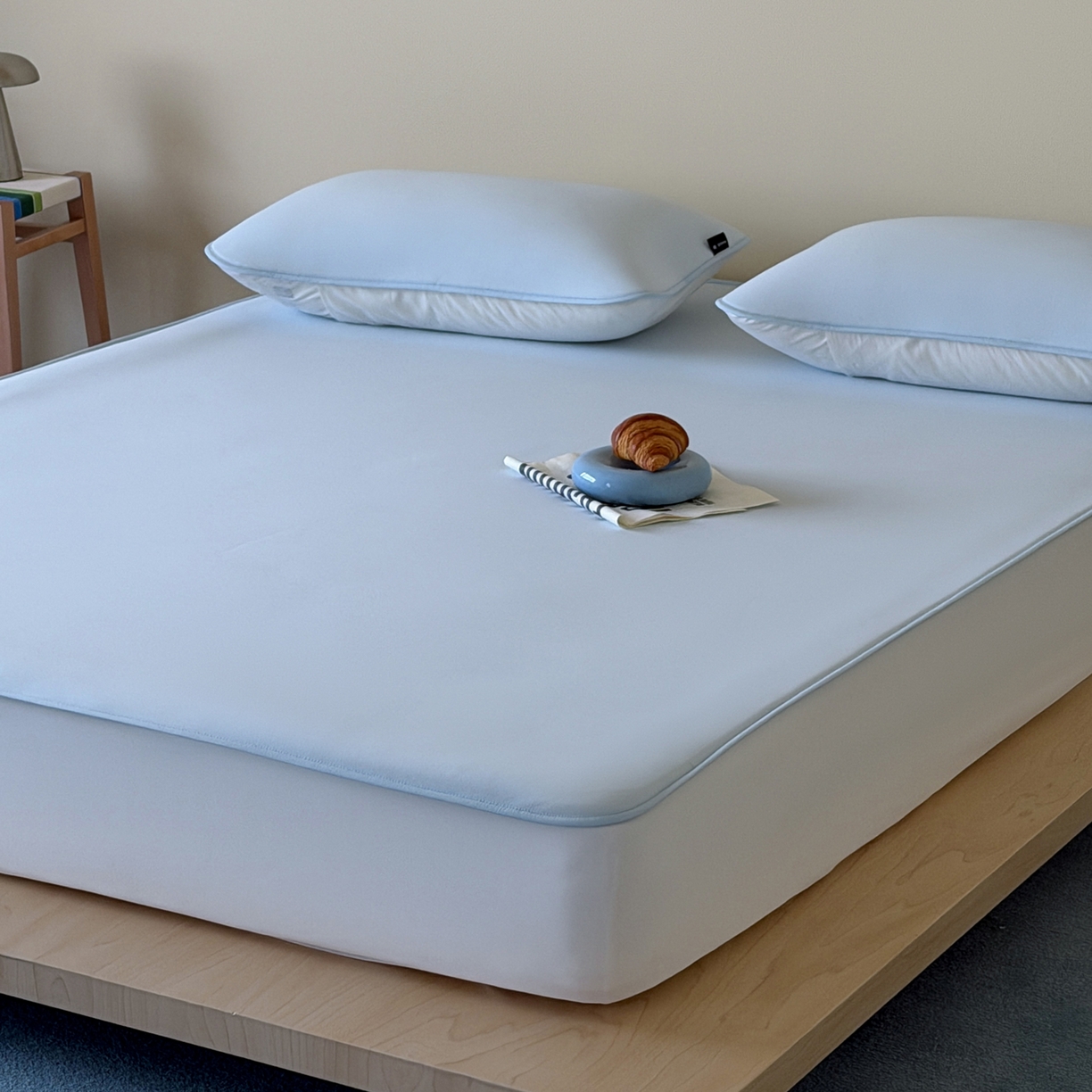 91家纺网 家纺一手货源 找家纺 三味舒屋 2026新款【清氧小冰皮】凉感丝软凉席凉垫 轻氧蓝