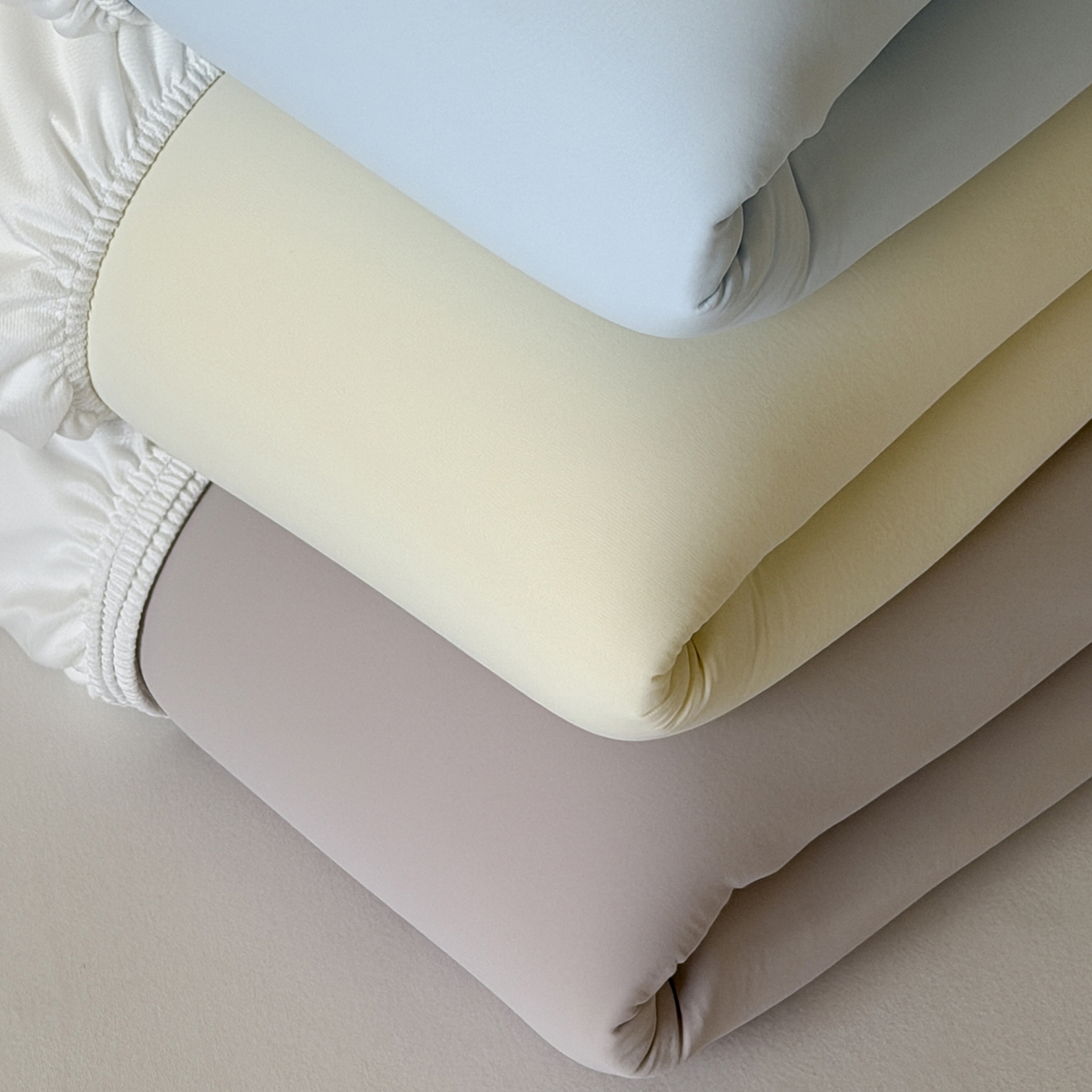 91家纺网 家纺一手货源 找家纺 三味舒屋 2026新款【清氧小冰皮】凉感丝软凉席凉垫 组合图 仅供参考