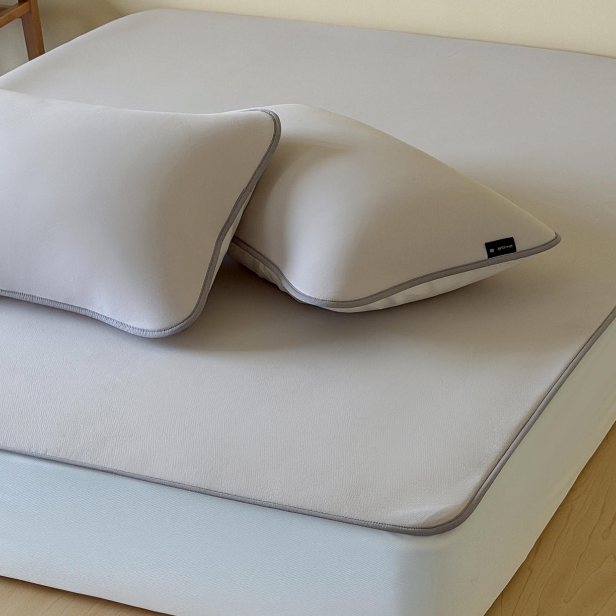 91家纺网 家纺一手货源 找家纺 三味舒屋 2026新款【清氧小冰皮】凉感丝软凉席凉垫 轻氧灰