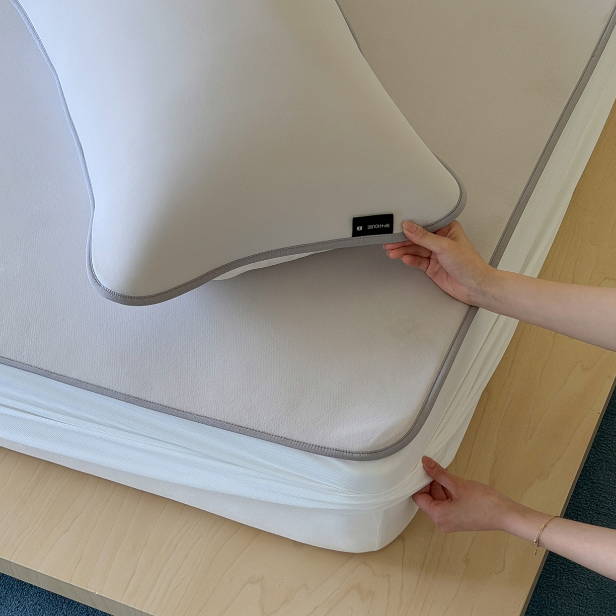 91家纺网 家纺一手货源 找家纺 三味舒屋 2026新款【清氧小冰皮】凉感丝软凉席凉垫 轻氧灰