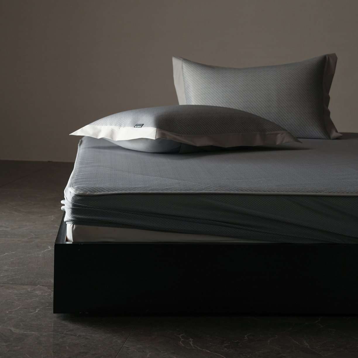 三味舒屋 2026新款松间觅光系列印花冰丝席 松叶灰 床笠款