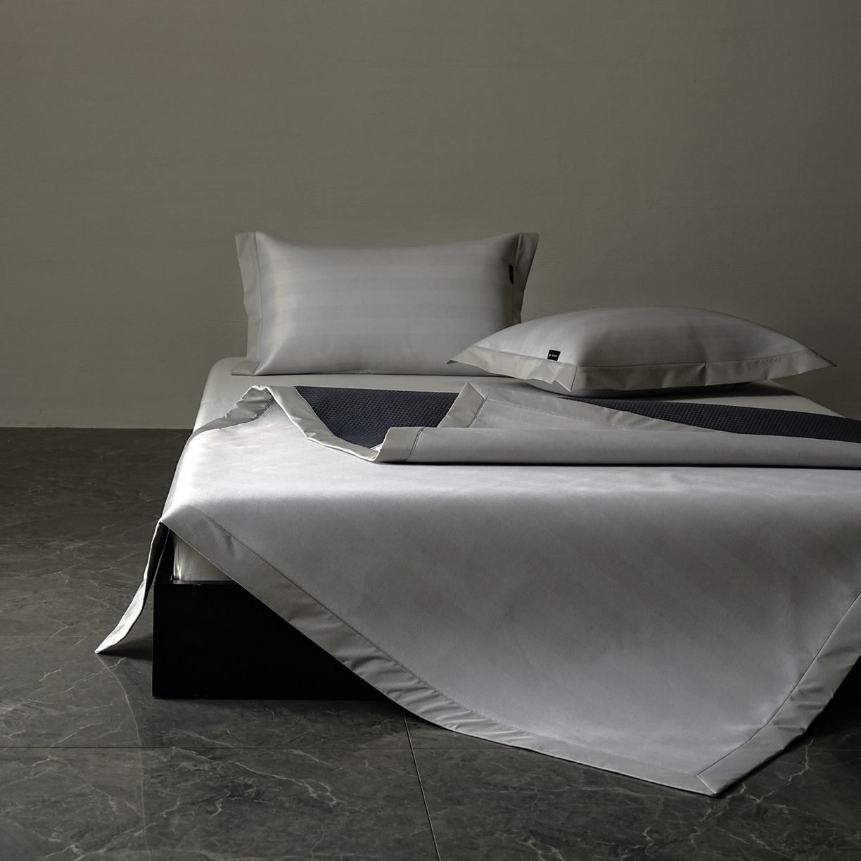 三味舒屋 2026新款松间觅光系列印花冰丝席 觅光灰