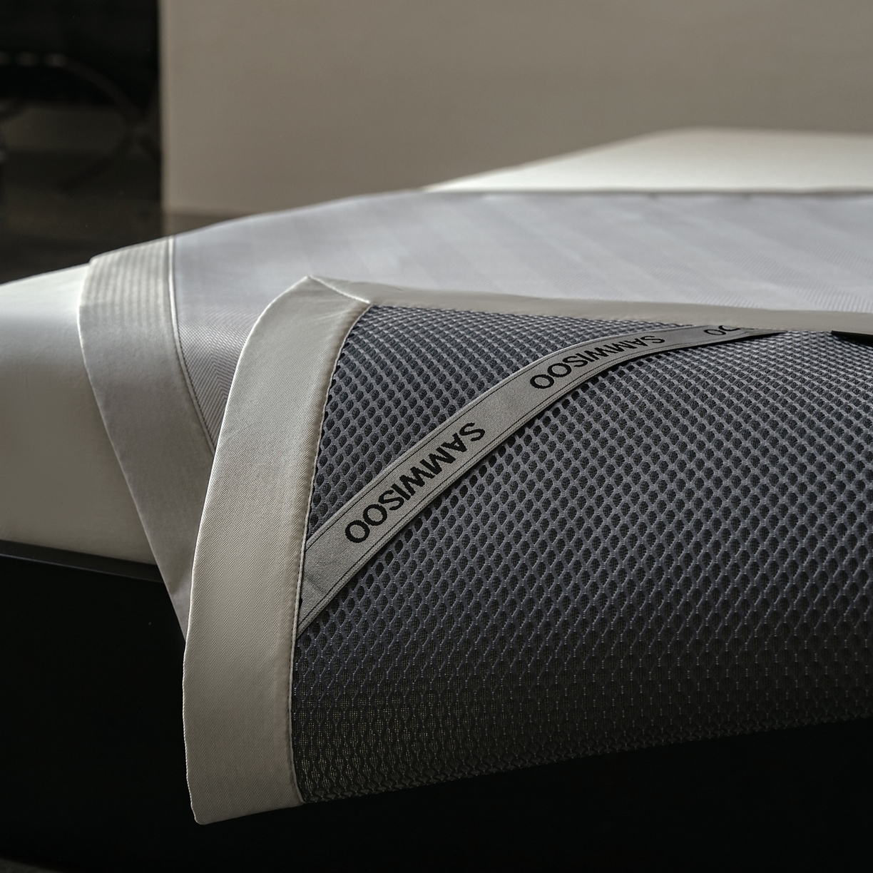 91家纺网 家纺一手货源 找家纺 三味舒屋 2026新款松间觅光系列印花冰丝席 觅光灰