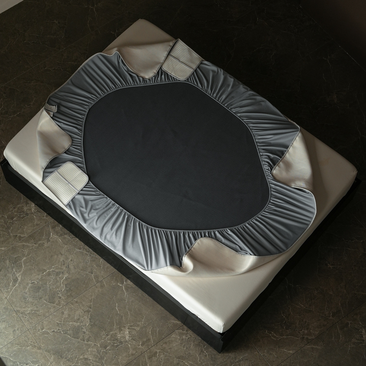 91家纺网 家纺一手货源 找家纺 三味舒屋 2026新款松间觅光系列印花冰丝席 觅光黄 床笠款