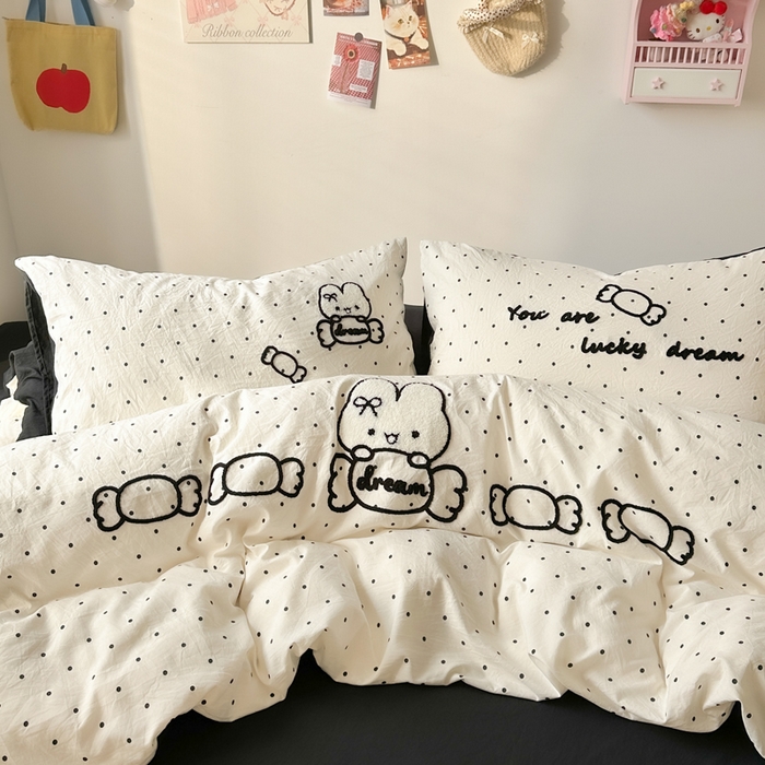 91家纺网 家纺一手货源 找家纺 花伞家居 2026新款波点毛巾绣糖果兔四件套 糖果兔-白