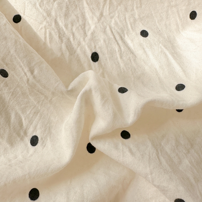 91家纺网 家纺一手货源 找家纺 花伞家居 2026新款波点毛巾绣糖果兔四件套 糖果兔-白