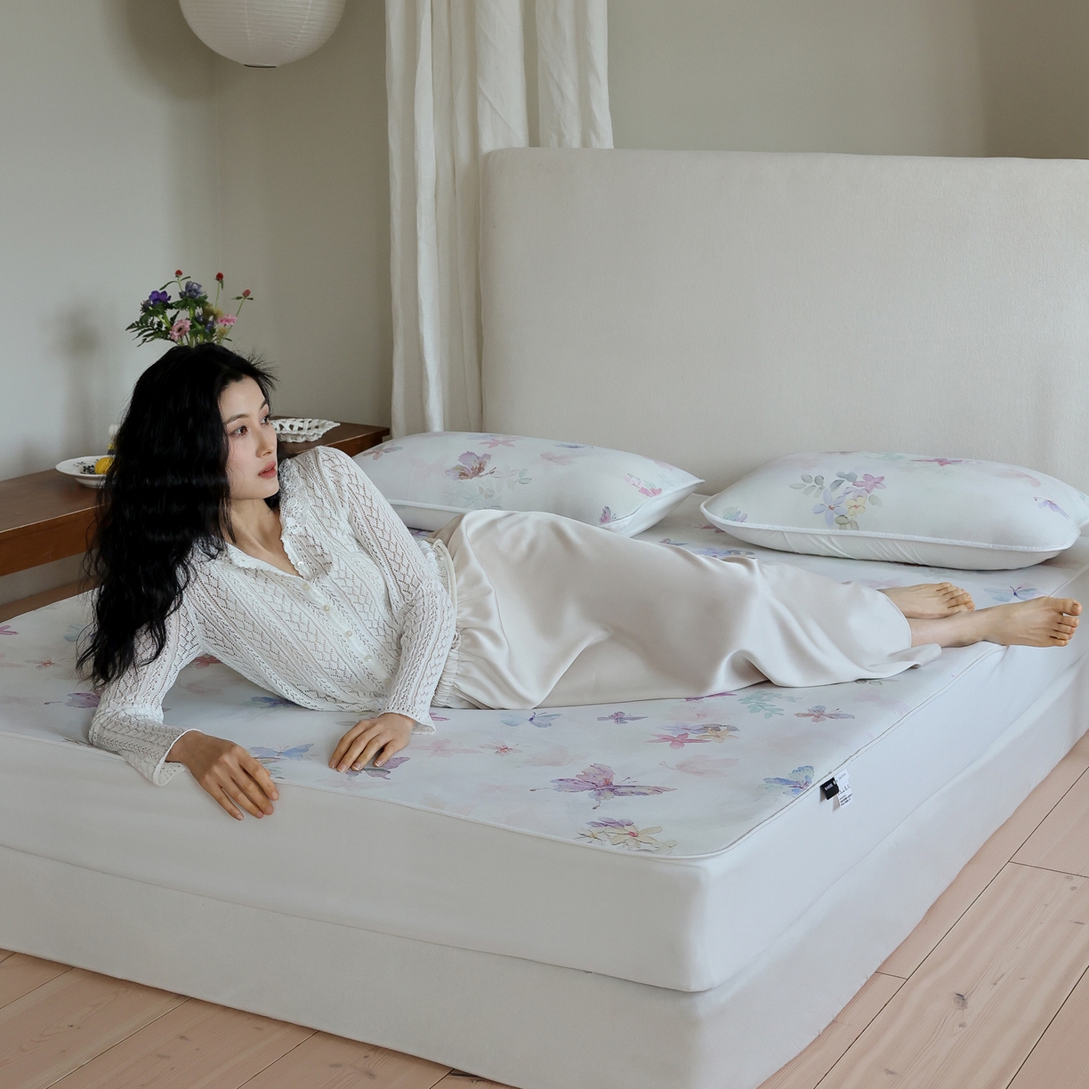 91家纺网 家纺一手货源 找家纺 三味舒屋 2026新款【花屿蝶】系列印花冰感丝软凉席凉垫 流光