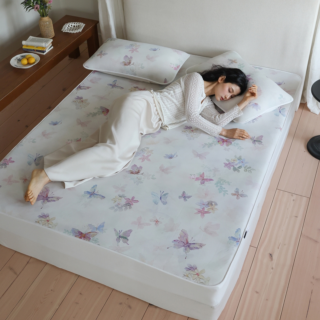 91家纺网 家纺一手货源 找家纺 三味舒屋 2026新款【花屿蝶】系列印花冰感丝软凉席凉垫 流光