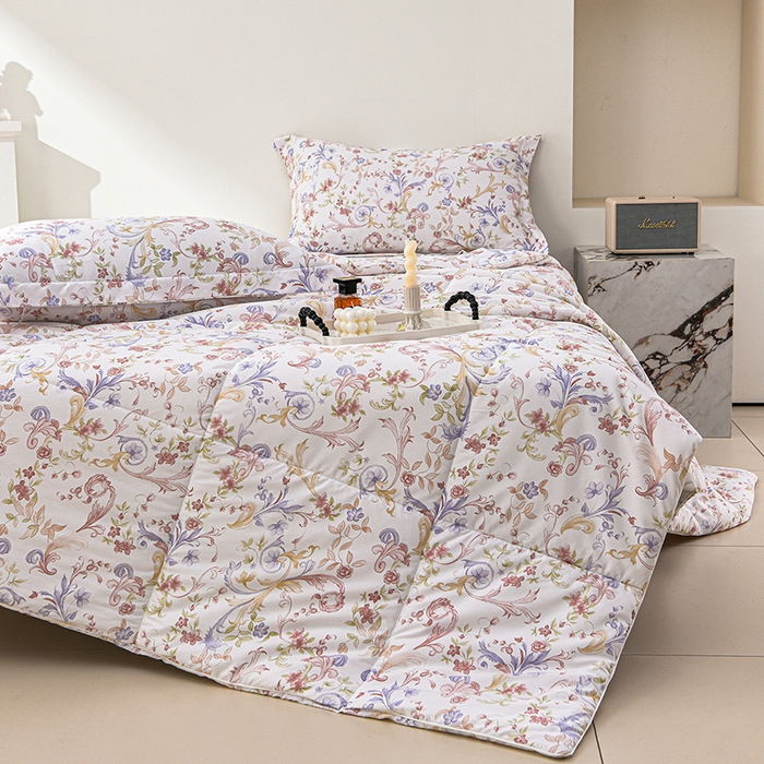 91家纺网 家纺一手货源 找家纺 圣靓家纺 2026新款晚安麻绳超柔亲肤可水洗夏被空调被夏凉被 春色媚影