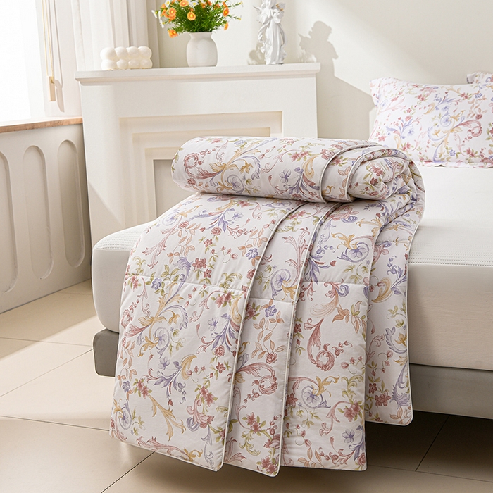 91家纺网 家纺一手货源 找家纺 圣靓家纺 2026新款晚安麻绳超柔亲肤可水洗夏被空调被夏凉被 春色媚影