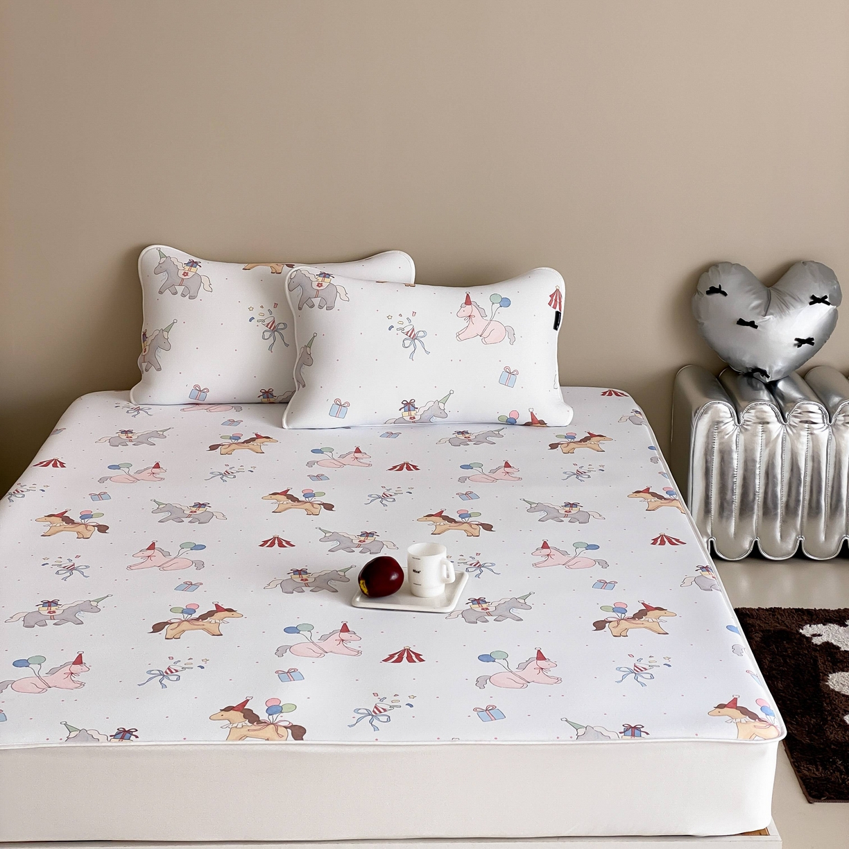 91家纺网 家纺一手货源 找家纺 （总）三味舒屋 2026新款【甜梦派对】印花凉感丝软凉席凉垫（床笠款）