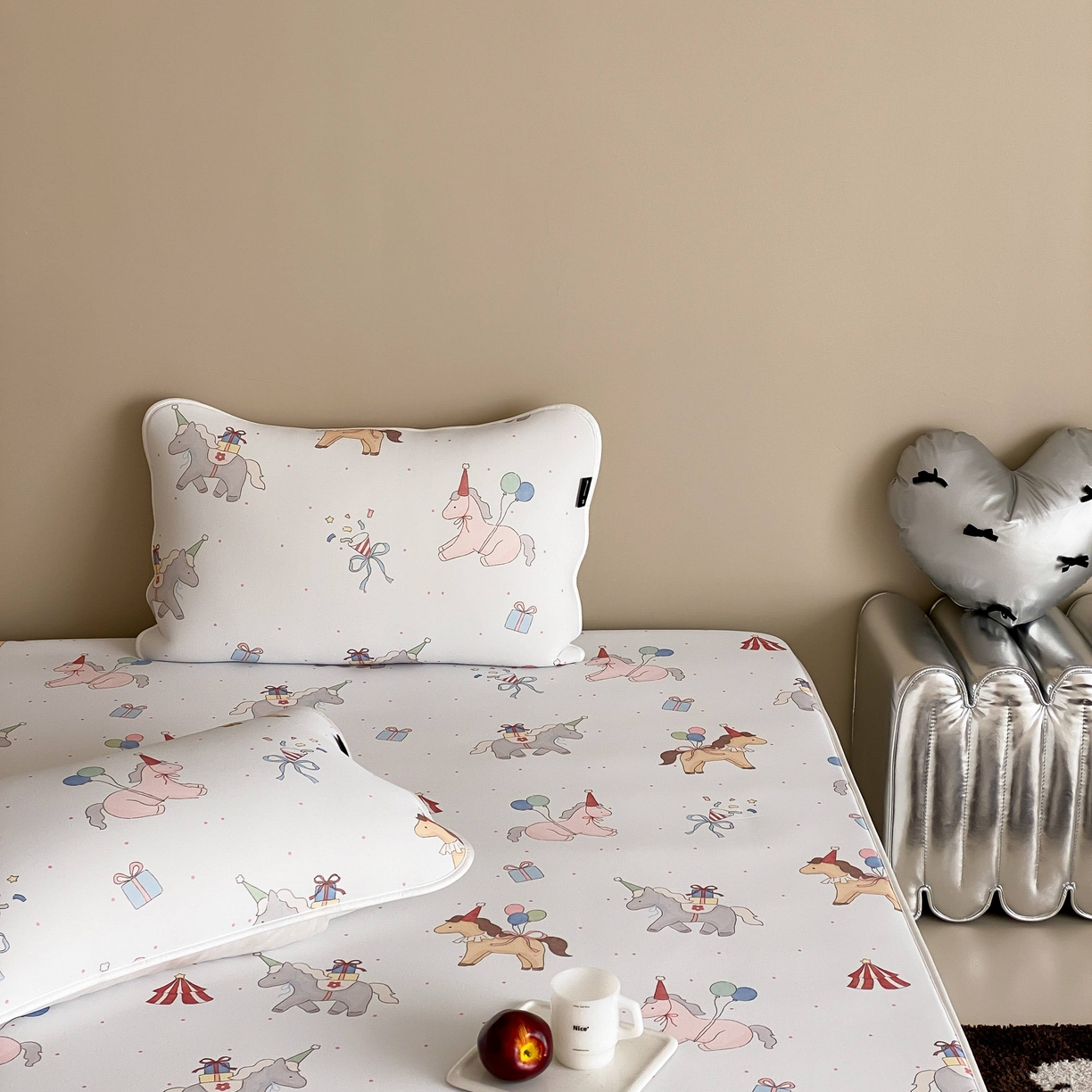 91家纺网 家纺一手货源 找家纺 （总）三味舒屋 2026新款【甜梦派对】印花凉感丝软凉席凉垫（床笠款）