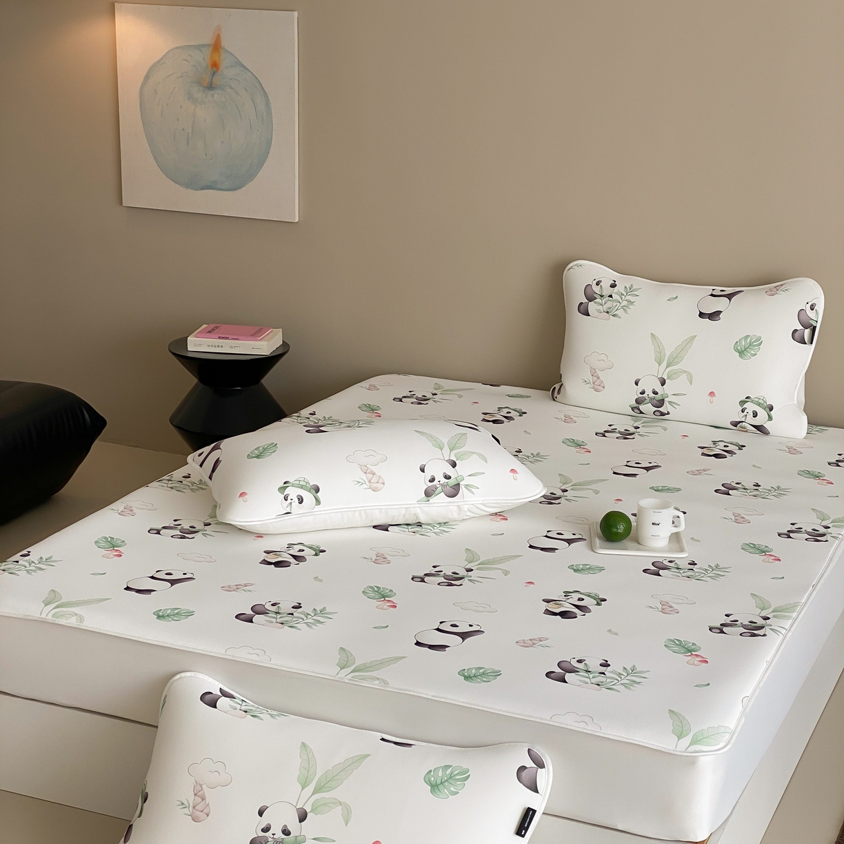 91家纺网 家纺一手货源 找家纺 三味舒屋 2026新款【甜梦派对】印花凉感丝软凉席凉垫（床笠款） 熊猫滚滚