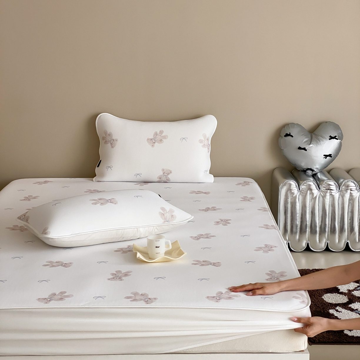 三味舒屋 2026新款【甜梦派对】印花凉感丝软凉席凉垫（床笠款） 晚安小熊