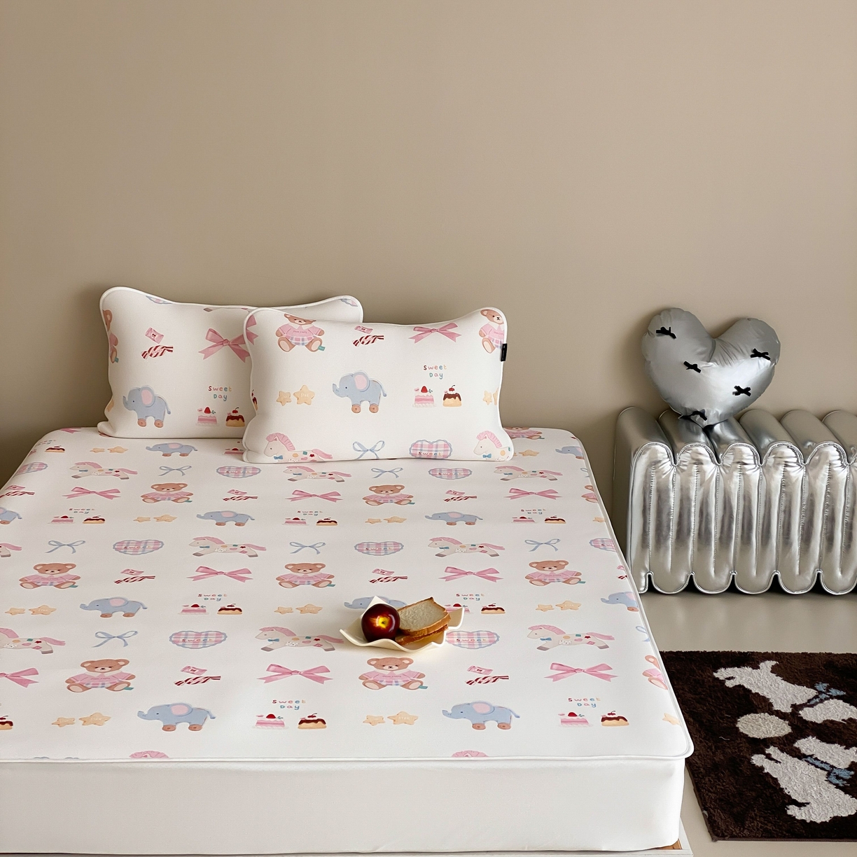 91家纺网 家纺一手货源 找家纺 三味舒屋 2026新款【甜梦派对】印花凉感丝软凉席凉垫（床笠款） 甜心公主