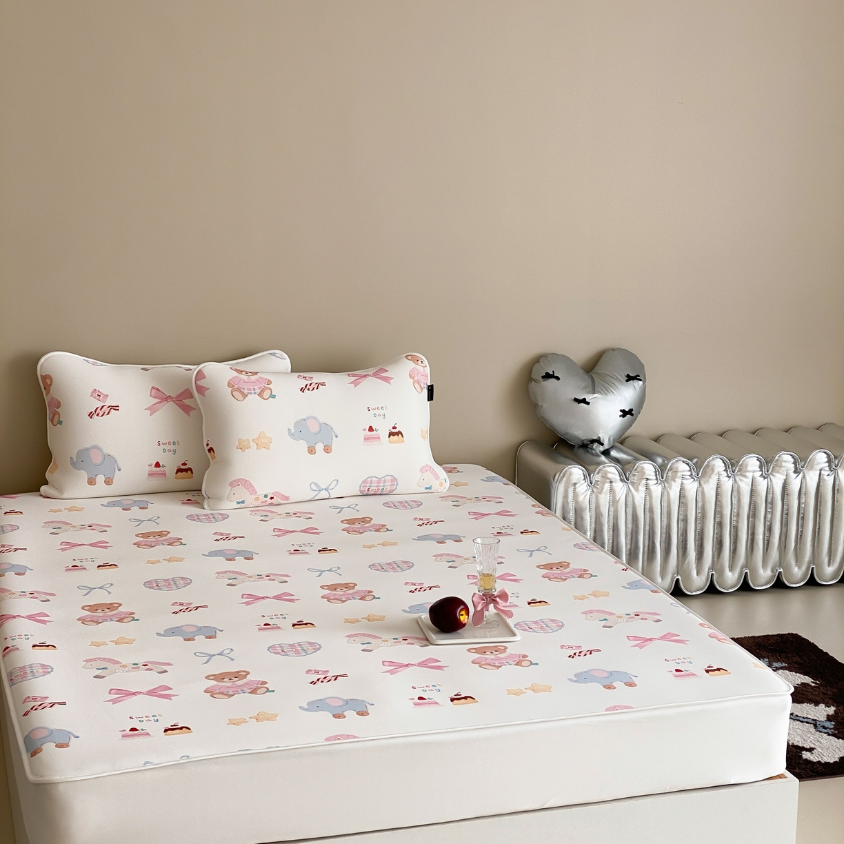 91家纺网 家纺一手货源 找家纺 三味舒屋 2026新款【甜梦派对】印花凉感丝软凉席凉垫（床笠款） 甜心公主