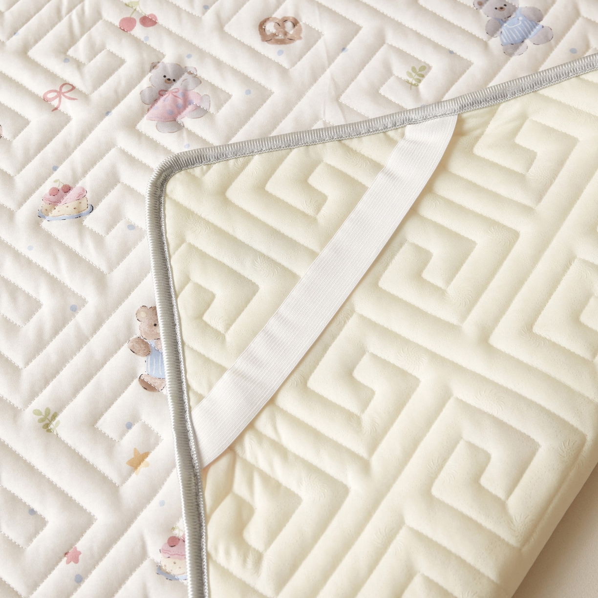 91家纺网 家纺一手货源 找家纺 舒居家纺 2026新款卡通可爱全棉床护垫软床垫垫子-大床图 糕点熊