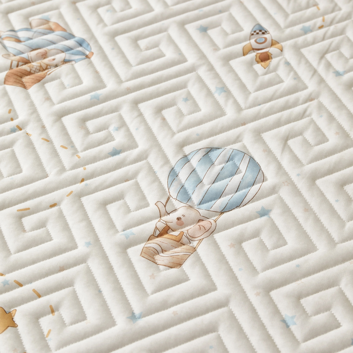 91家纺网 家纺一手货源 找家纺 舒居家纺 2026新款卡通可爱全棉床护垫软床垫垫子-大床图 嘉年华