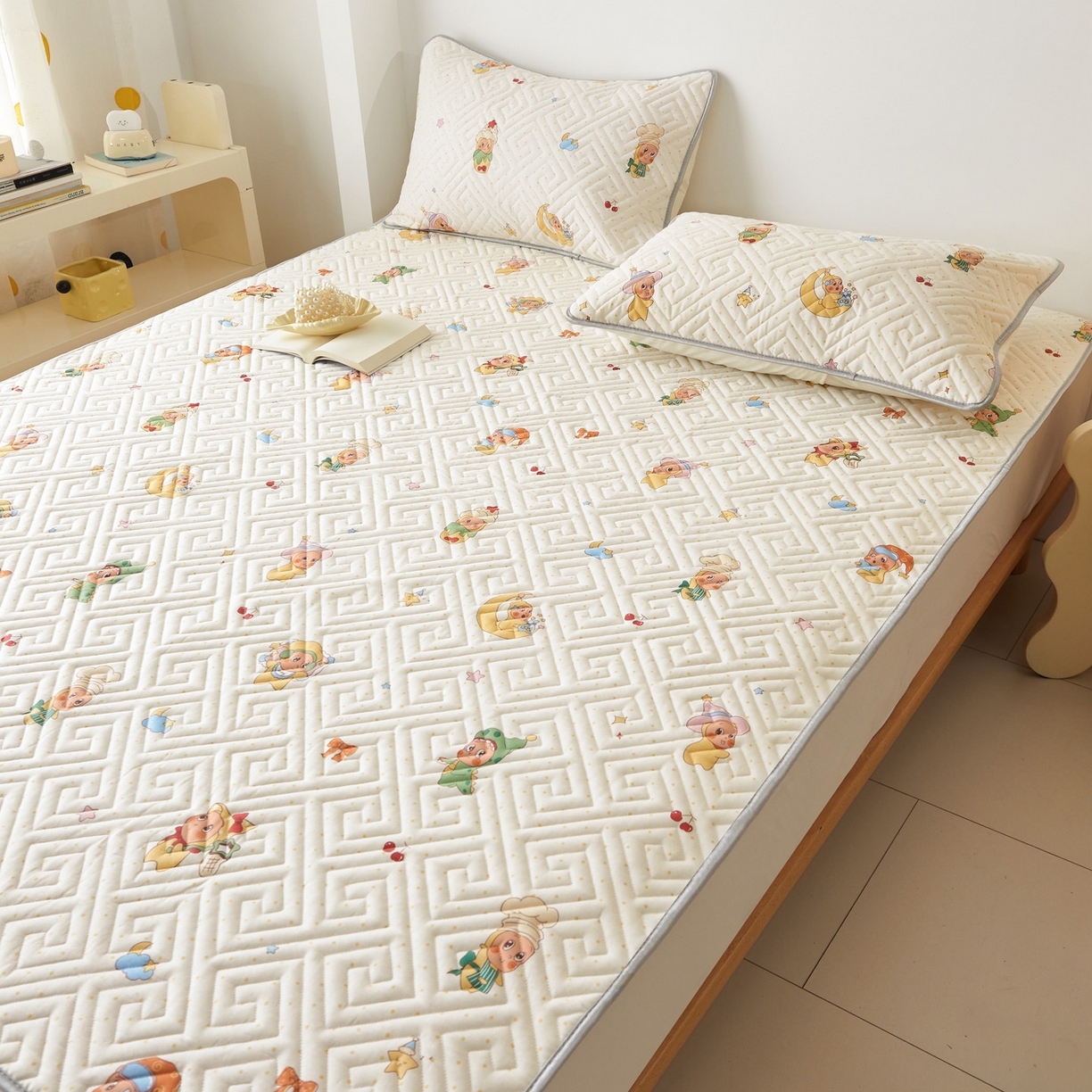 91家纺网 家纺一手货源 找家纺 舒居家纺 2026新款卡通可爱全棉床护垫软床垫垫子-大床图 魔法精灵