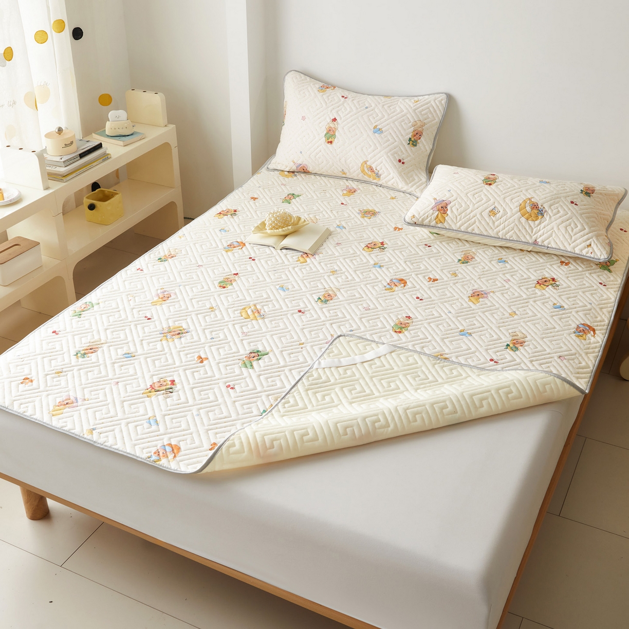 91家纺网 家纺一手货源 找家纺 舒居家纺 2026新款卡通可爱全棉床护垫软床垫垫子-大床图 魔法精灵