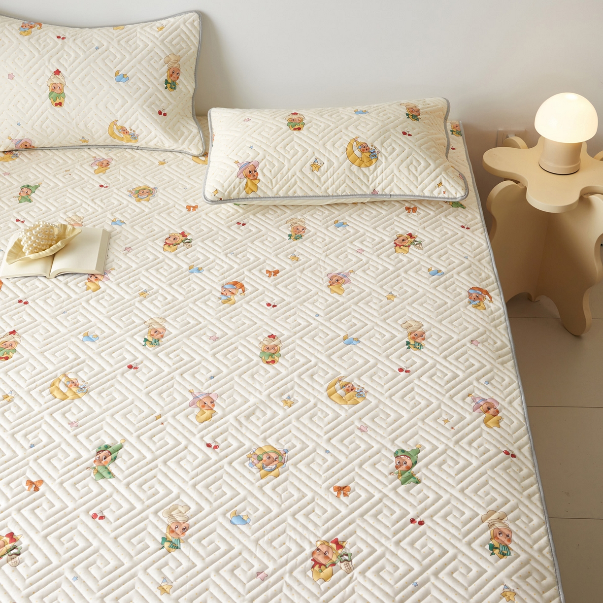 91家纺网 家纺一手货源 找家纺 舒居家纺 2026新款卡通可爱全棉床护垫软床垫垫子-大床图 魔法精灵