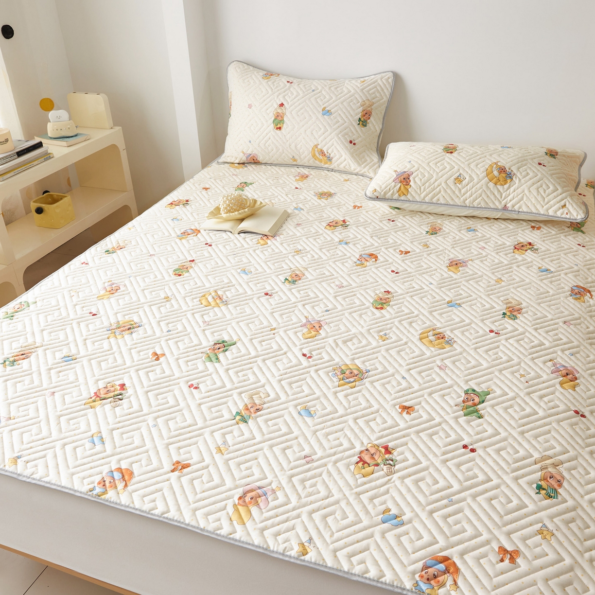 91家纺网 家纺一手货源 找家纺 舒居家纺 2026新款卡通可爱全棉床护垫软床垫垫子-大床图 魔法精灵